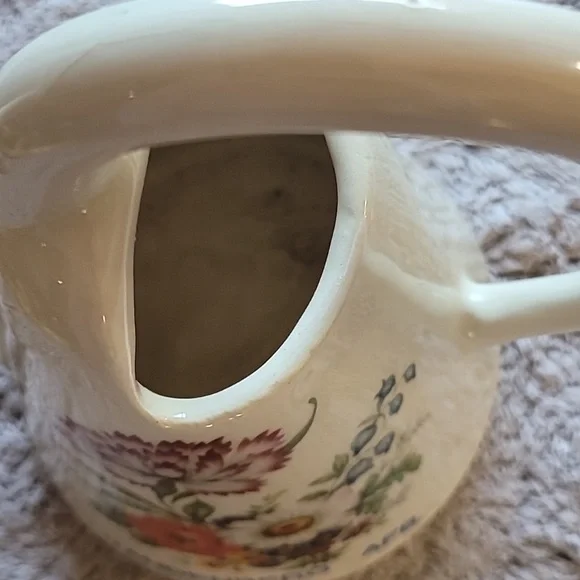 Vintage Arnels Ceramic Water pitcher Floral Details White‎ Ceramic - Picture 13 of 14